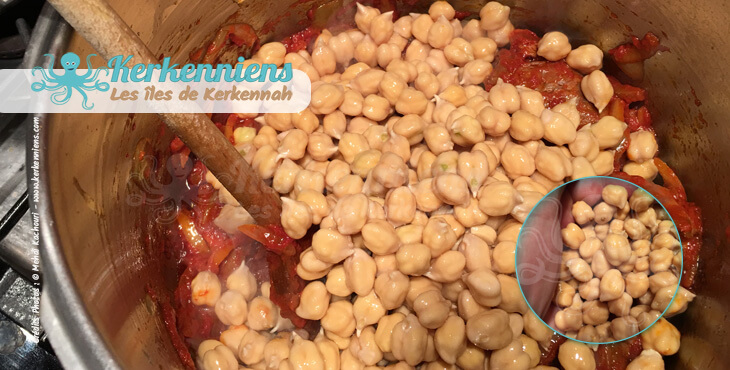 Recette de cuisine : Mermez Tunisien à la viande Ajouter les (hams, 7oms, homss) pois chiches