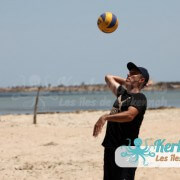 Service match beach volley ball retour Tournoi de Beach volley Association Sports et Loisirs de Kerkennah